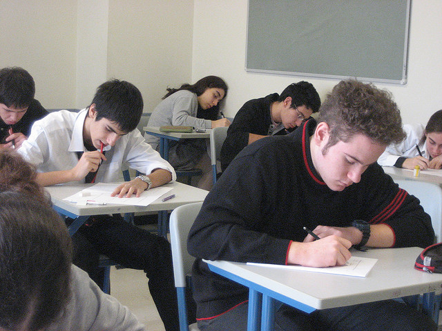 Copiare in classe e agli esami: una questione culturale?